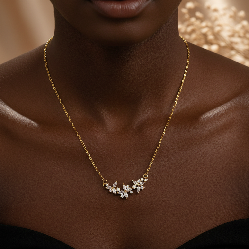 Collier Floral Élégance – Doré